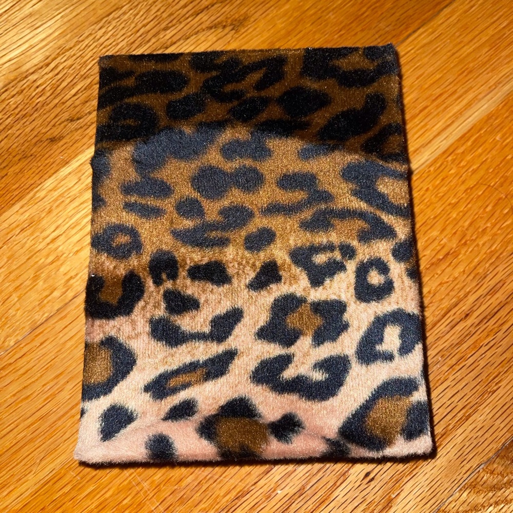 d.l rhein Los Angeles Leopard Photo Album. Holds 36 4X6 photos